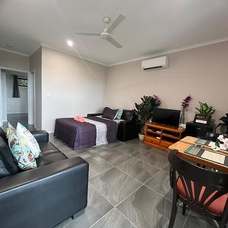 The Orchid Suite - Apartment In Куктаун Экстерьер фото